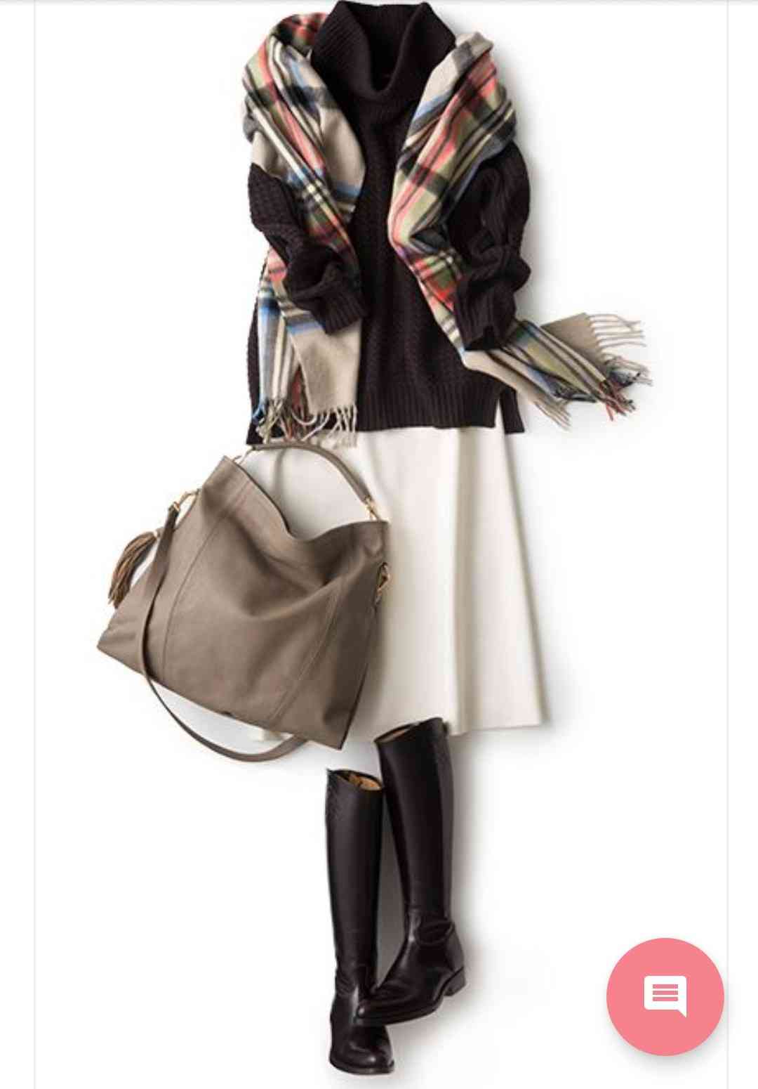 好きな服のテイスト、色や服の組み合わせ、教えて下さい