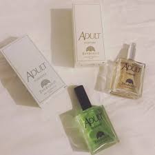 素敵な香水の瓶が見たい