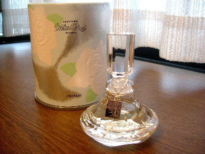 素敵な香水の瓶が見たい