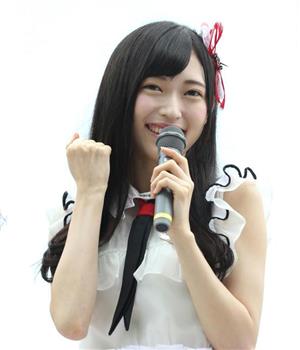 山口真帆、写真集ランキング1位獲得 順調な芸能活動スタート