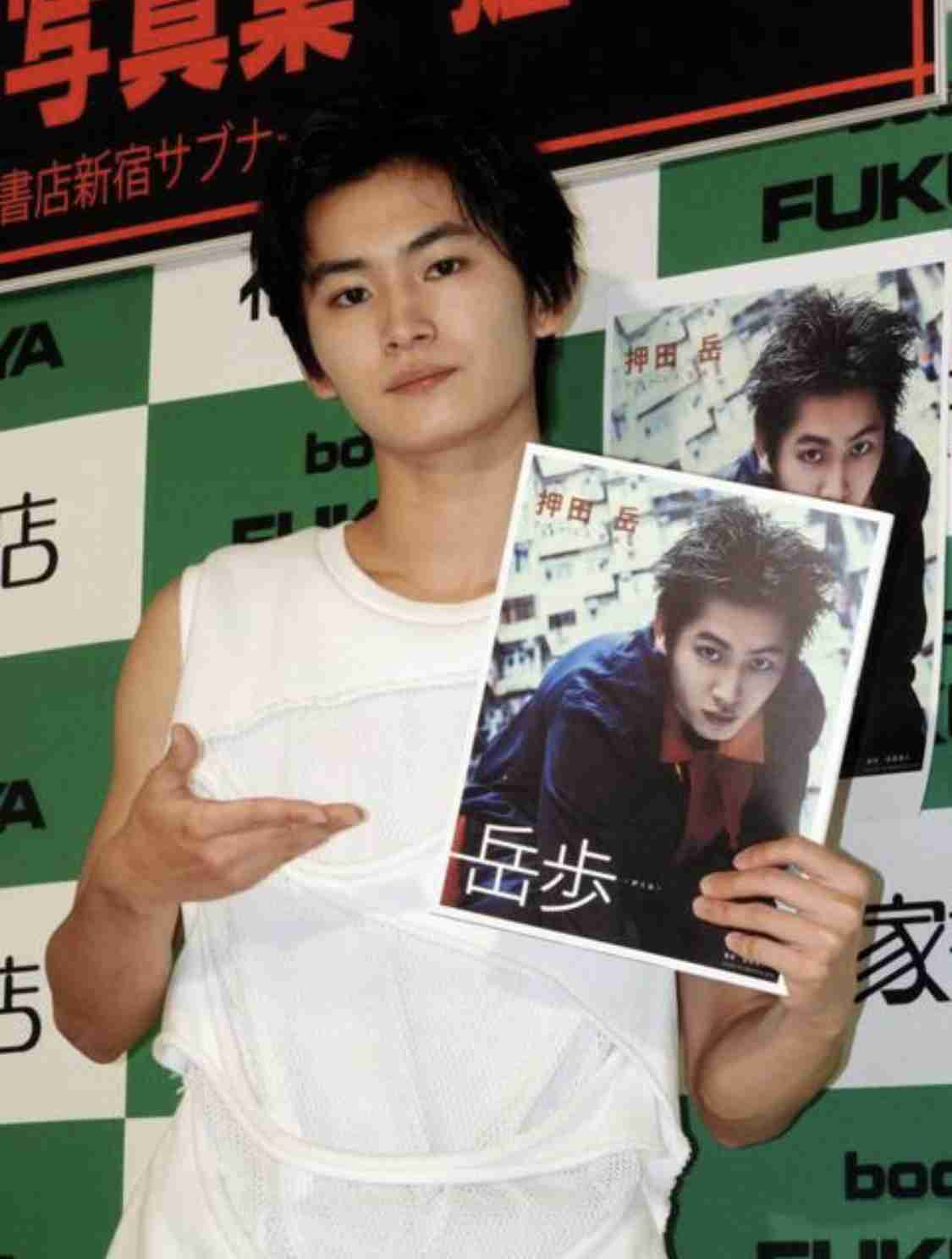 【画像のみでOK】自分しか注目してないんじゃないかと思う有名人の写真を貼るトピ