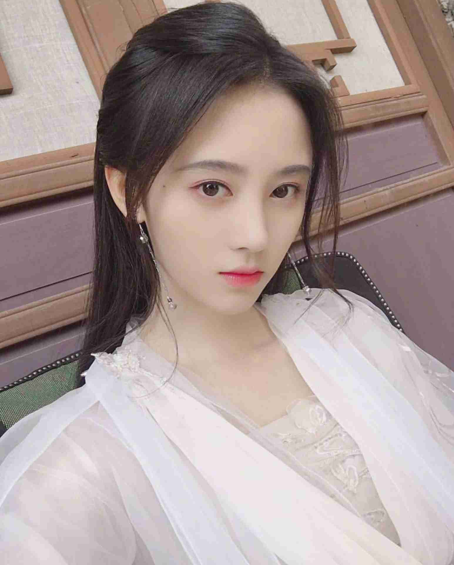 【画像のみでOK】自分しか注目してないんじゃないかと思う有名人の写真を貼るトピ