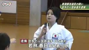 お笑いコンビで好きな方はどっち？
