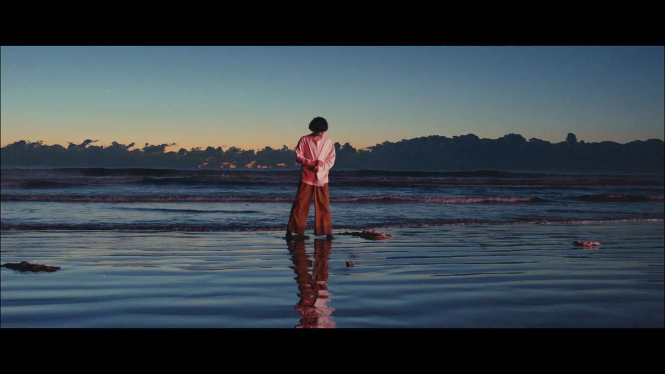 米津玄師「馬と鹿」8週連続1位　19年デジタルシングル総売上1位、2位独占