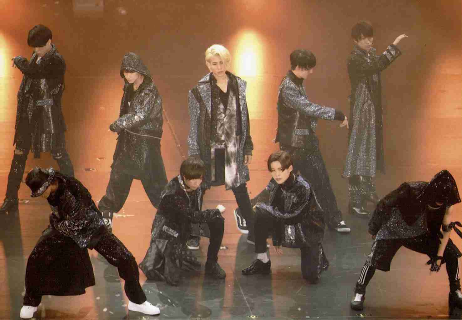SixTONES&Snow Man、ジャニーさん誕生日にデビュー日をライブ配信で発表
