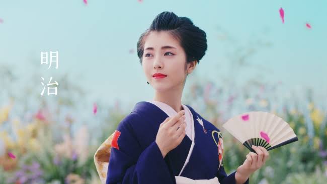 浜辺美波、魔女のハロウィン仮装で雰囲気ガラリ「可愛い」の声続出