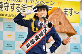 色んな浜辺美波が見たい