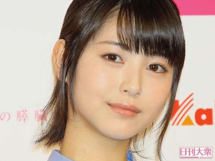 色んな浜辺美波が見たい