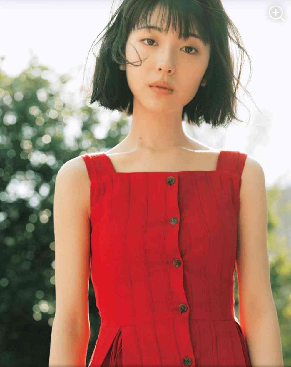 色んな浜辺美波が見たい