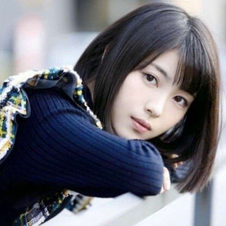 色んな浜辺美波が見たい