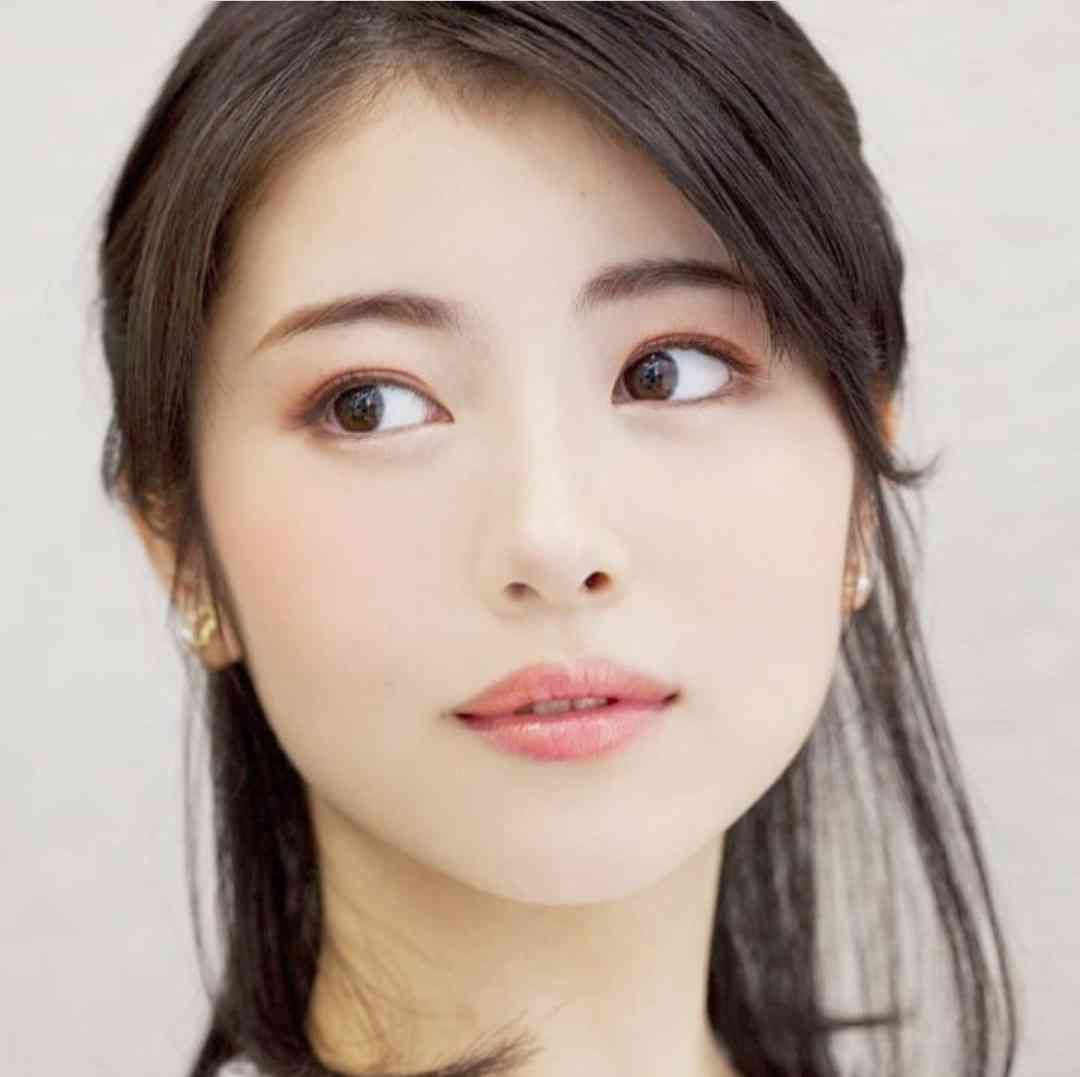 色んな浜辺美波が見たい