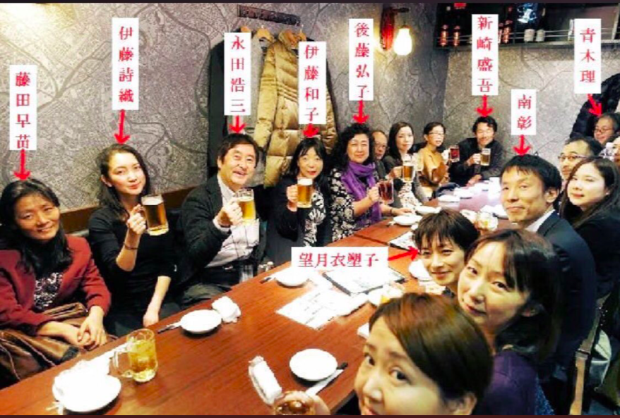 「表現の不自由展」“再開賛成”のプラカード持った女性が叩かれケガ 51歳男を緊急逮捕