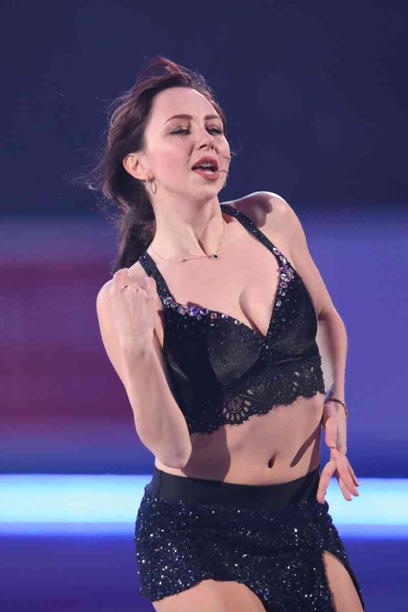 15歳・トルソワの衝撃、4回転3種4発を着氷「シニアとしてデビューするのが待ち遠しかった」