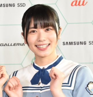 松岡茉優、渋谷のど真ん中でファッションショー「渋谷、サイコー！」