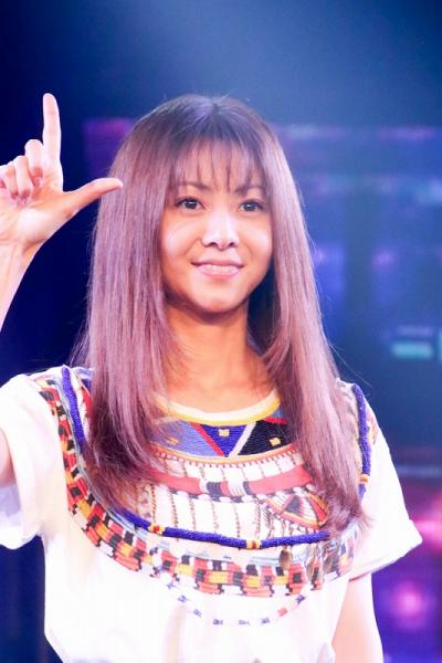 倉木麻衣、デビュー曲MV完全再現!16歳当時と同じ衣装&髪形で