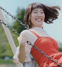 吉岡里帆が生放送中に心が折れて涙目に！男気フォローした吉沢亮と「熱愛の予感」が!?