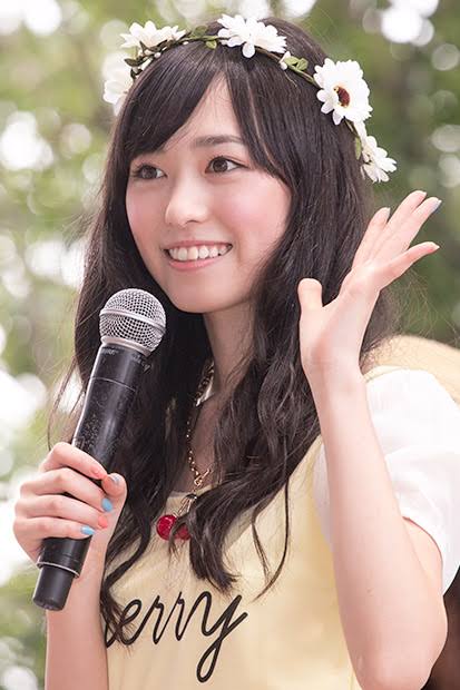 <福原遥>おしゃれすぎる天才ハッカーに? 「衝撃的可愛さ」のオフショット公開