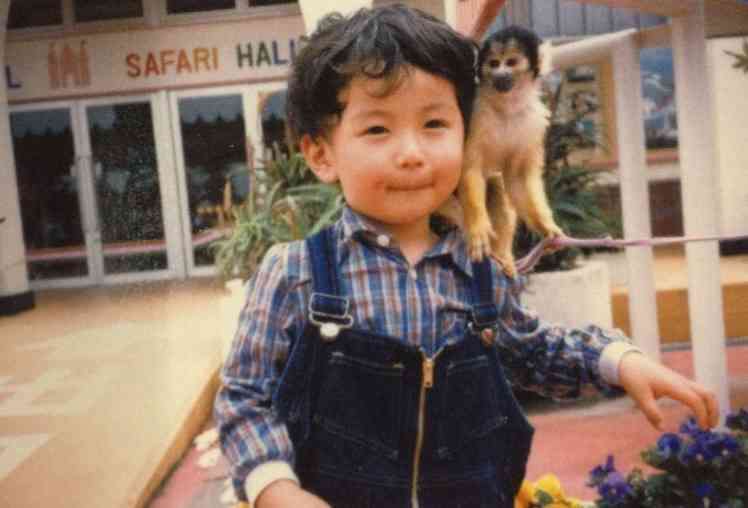 私は誰でしょう？有名人の子供の頃の画像で誰か分かったらプラスを押すトピ！