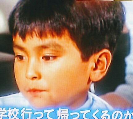 私は誰でしょう？有名人の子供の頃の画像で誰か分かったらプラスを押すトピ！