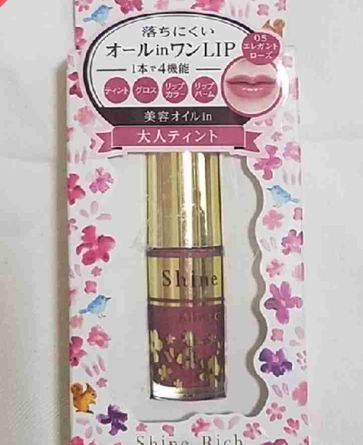 ピンクメイクにおすすめのコスメを教えて下さい