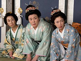 即位の礼に参加されている来賓のファッションを見たい!