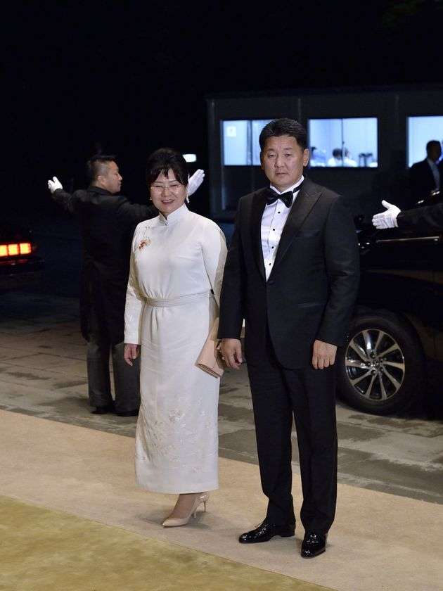 即位の礼に参加されている来賓のファッションを見たい!