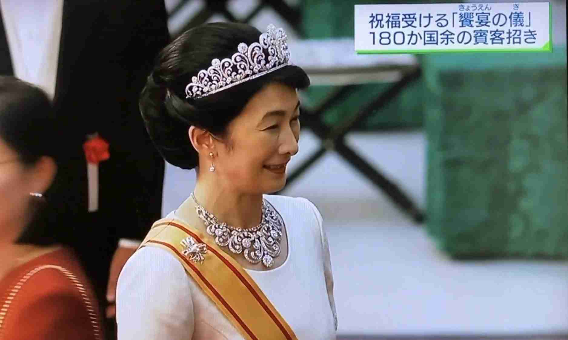 即位の礼に参加されている来賓のファッションを見たい!