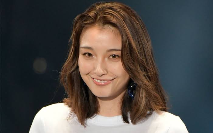 木下優樹菜、キスマイ番組に出演も発言全カット 「いる意味が全くない」の声、タレント生命窮地か