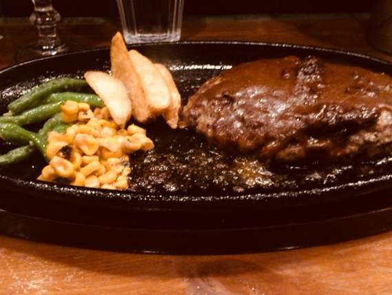 日頃の悩みや愚痴、お酒飲みながら発散しよう！