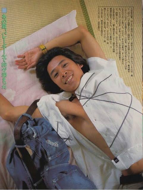 【有名人】何でこんなポーズしてるの？と思う画像を貼るトピ