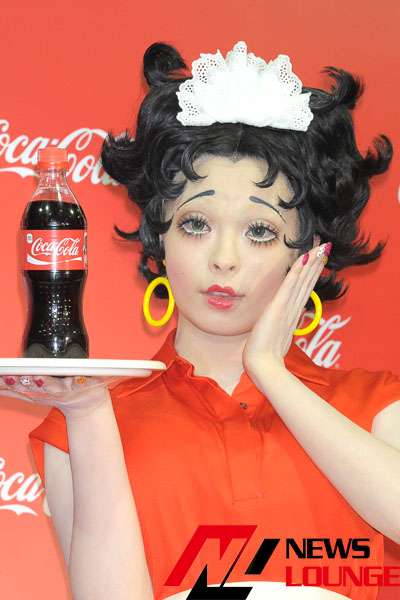 きゃりーぱみゅぱみゅ、ラプンツェルヘアに「本家よりかわゆす」の声