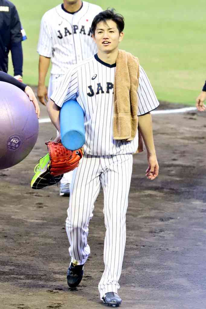 【実況・感想】世界野球プレミア12 開幕戦「日本 vs プエルトリコ」