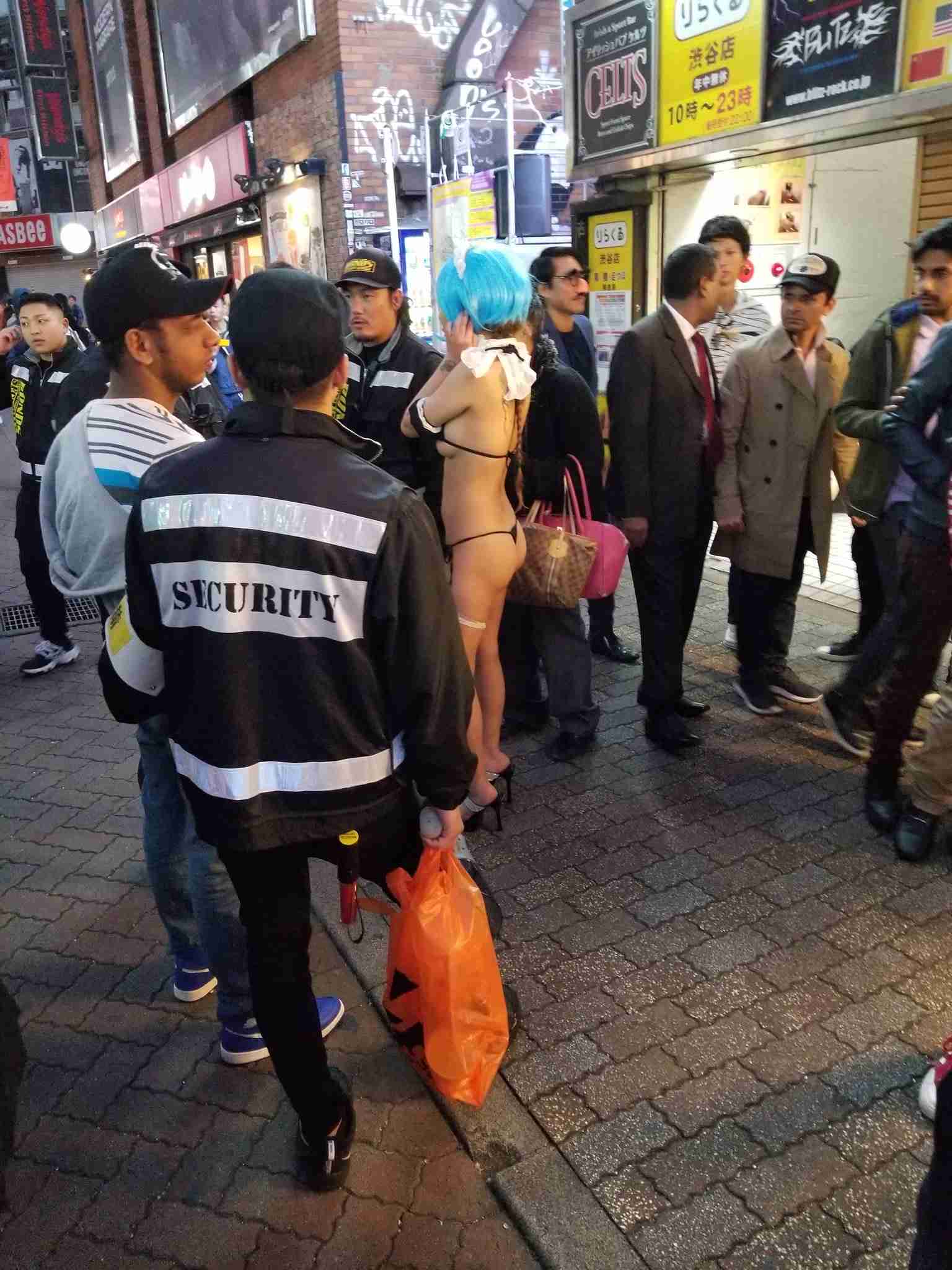 渋谷ハロウィーンで今年も逮捕者 痴漢と窃盗未遂容疑の少年2人