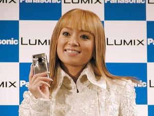 浜崎あゆみ、女性アーティストアルバムTOP10入り歴代1位【オリコンランキング】