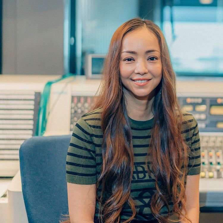 芸能人の無加工・無修正画像を貼るトピ part2