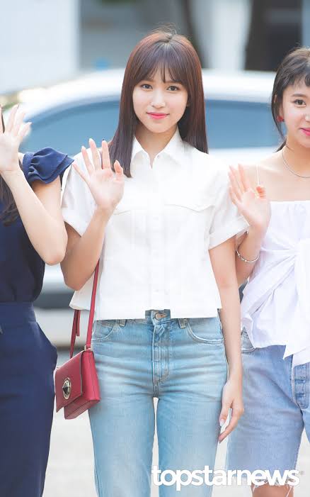 芸能人の無加工・無修正画像を貼るトピ part2