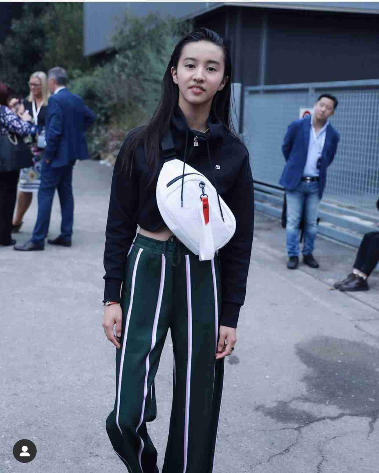 芸能人の無加工・無修正画像を貼るトピ part2