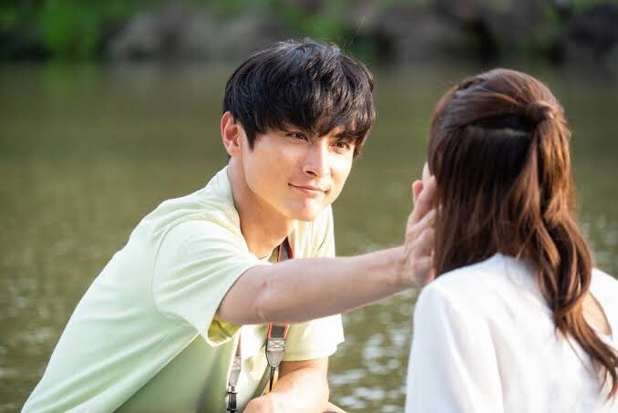 大好きな俳優に迫られても断れる自信がある既婚の人