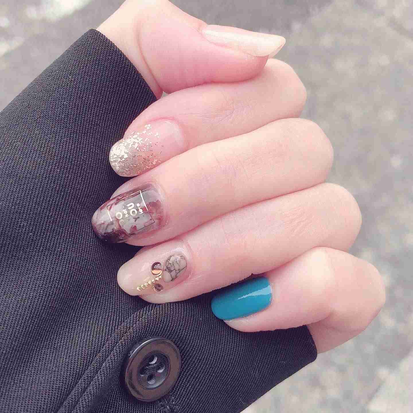 今どんなネイルしていますか？