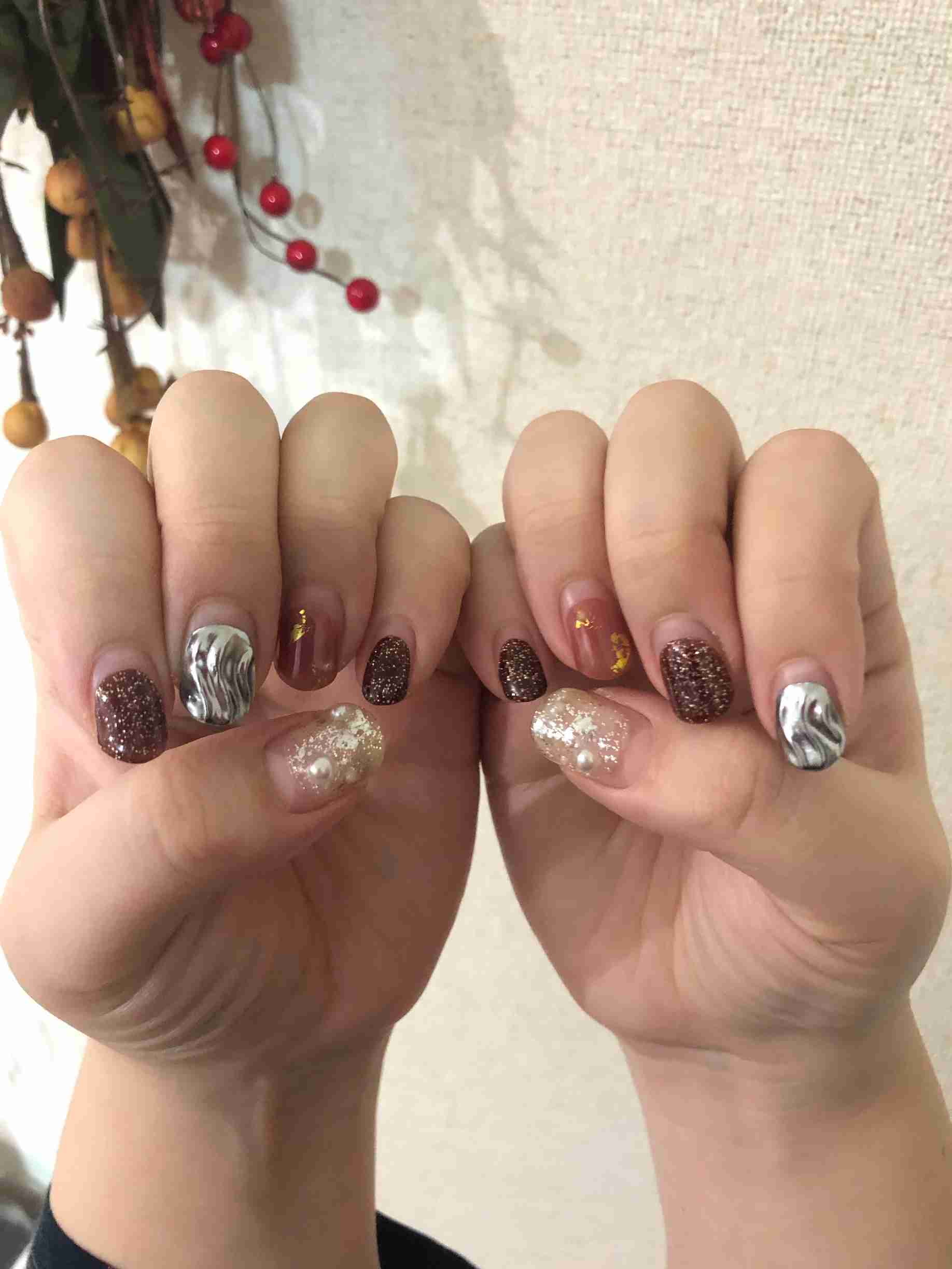今どんなネイルしていますか？
