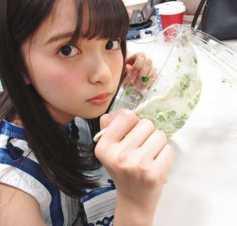 眉毛の形、参考にしてる人いますか?