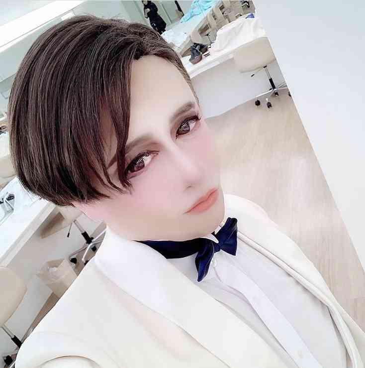 眉毛の形、参考にしてる人いますか?