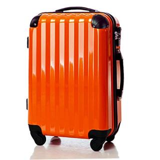 「大きめバッグ」ブームが来る。ただの大荷物に見せないコツって？