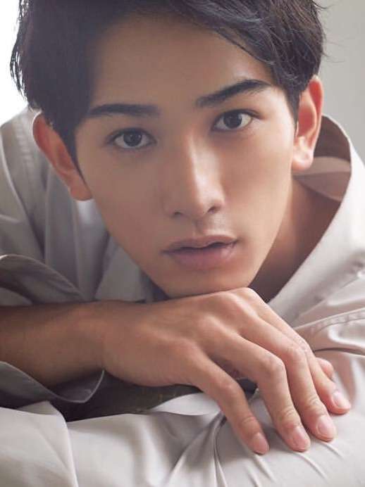 美人・イケメン芸能人の顔面どアップ画像を貼るトピ Part4