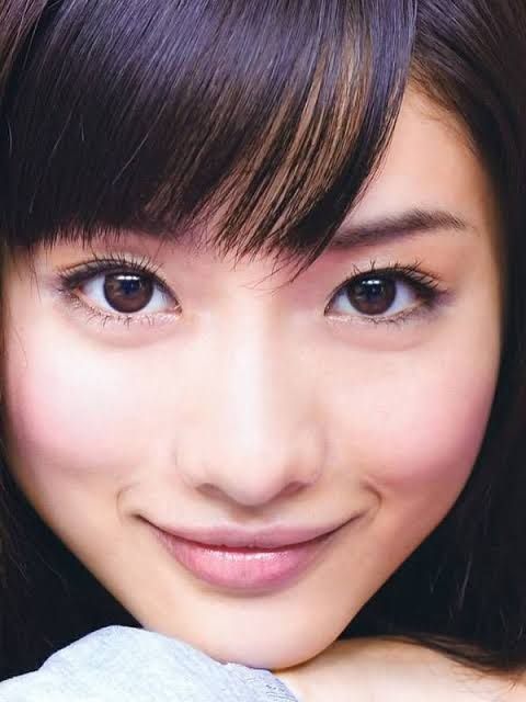 美人・イケメン芸能人の顔面どアップ画像を貼るトピ Part4