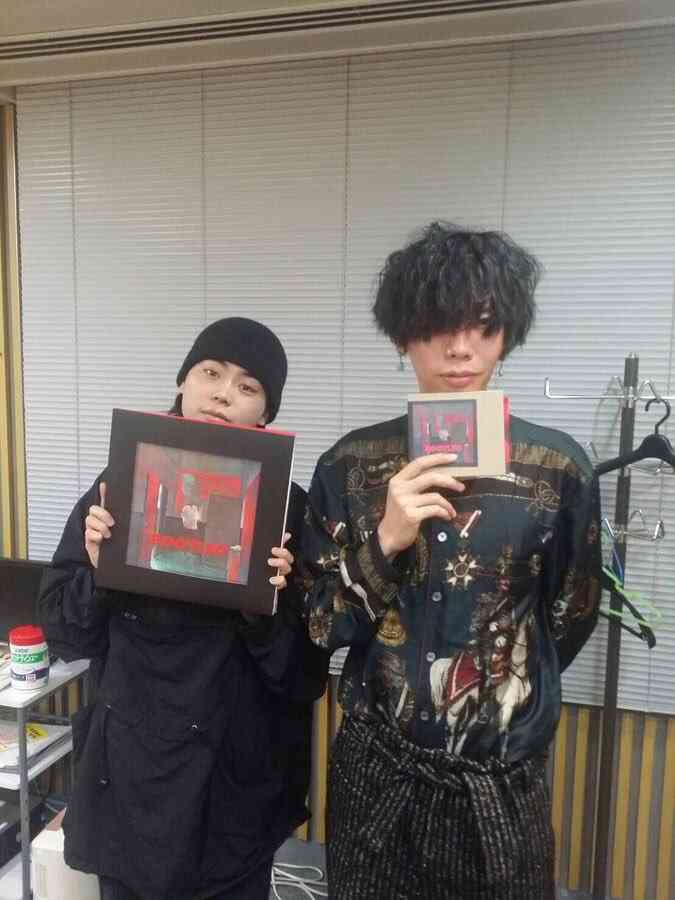 米津玄師「馬と鹿」8週連続1位　19年デジタルシングル総売上1位、2位独占