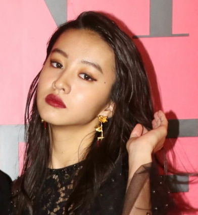 Koki, 艶やかなロングドレス姿を公開「ウットリするぐらい美しい」「ステキ」の声