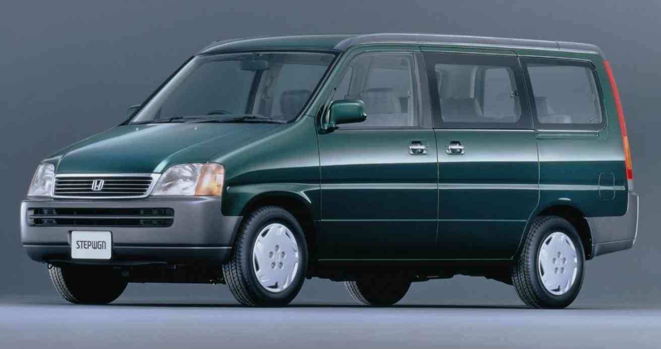 【オデッセイの敗因は？】なぜアルファード＆ヴェルファイアに勝てないのか？