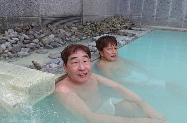 旦那の入ったあとのお風呂、、