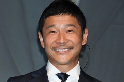 前澤友作氏、剛力彩芽との破局報道後初ツイート「一区切り」「騒がしいですが、真実はいつもひとつ」